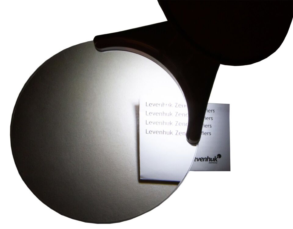 Levenhuk Zeno Lamp ZL7 Siyah Büyüteç
