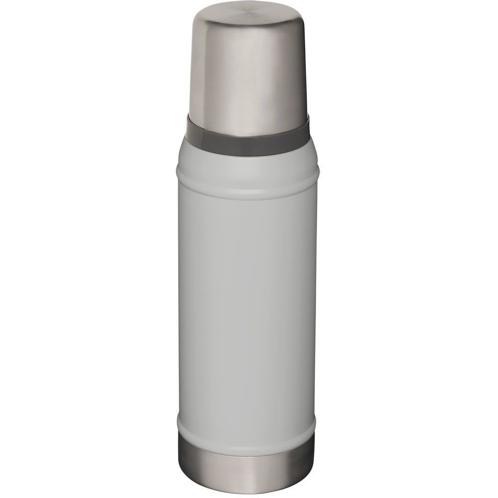 Stanley Klasik Vakumlu Paslanmaz Çelik Termos 0.75 LT Stanley Klasik Vakumlu Paslanmaz Çelik Termos 0.75 LT 0,75 LT - Koyu Beyaz