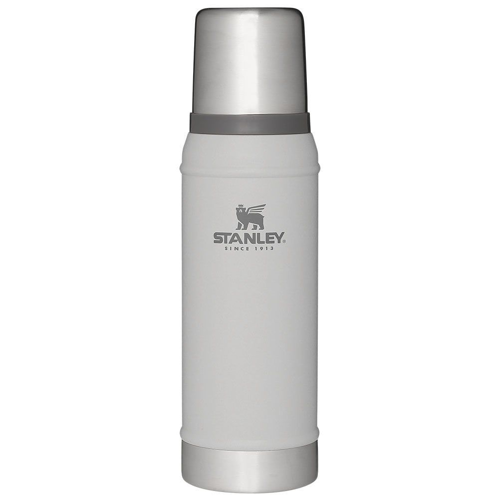 Stanley Klasik Vakumlu Paslanmaz Çelik Termos 0.75 LT Stanley Klasik Vakumlu Paslanmaz Çelik Termos 0.75 LT 0,75 LT - Koyu Beyaz