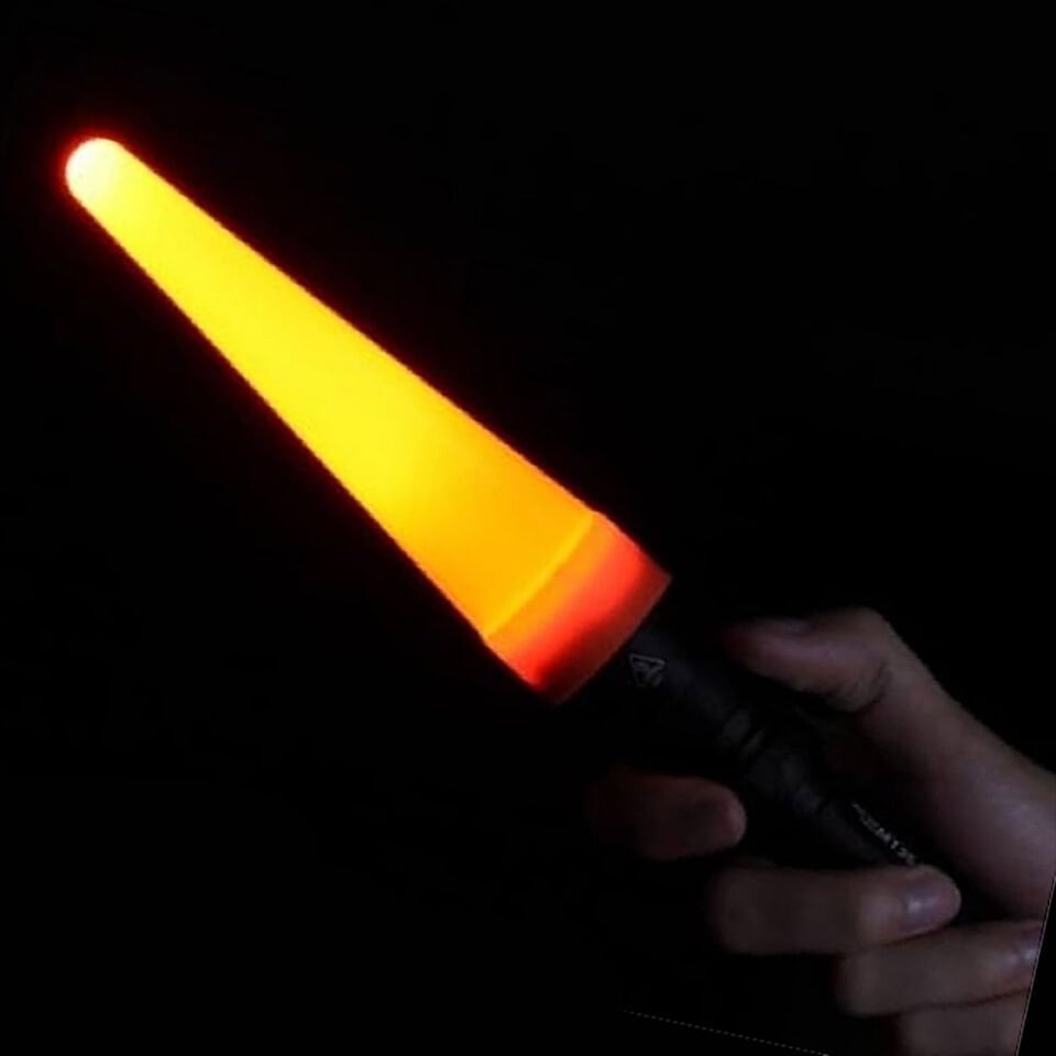 Fenix AOT-L Traffic Wand