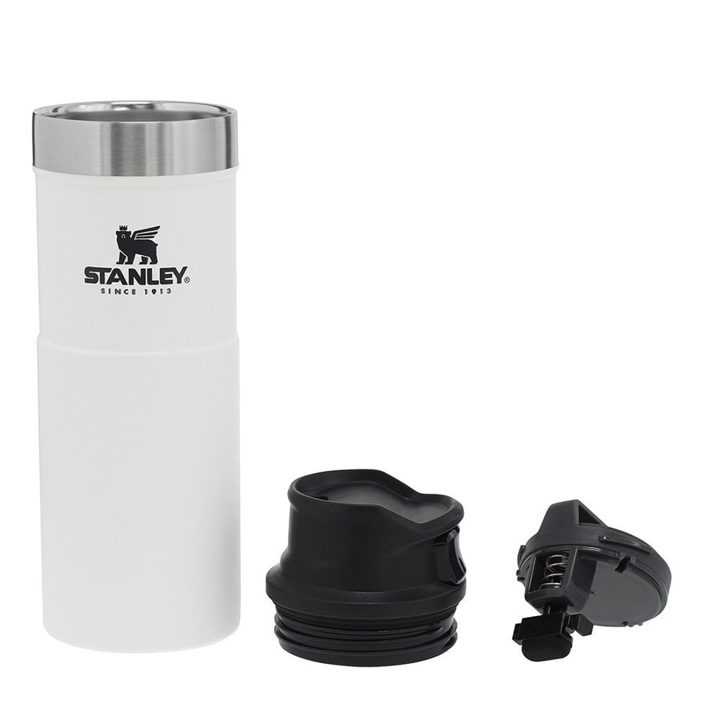 Stanley Klasik Trigger-Action Seyahat Bardağı 0.47 Lt Stanley The Trigger-Action Travel Mug 0.47L / 16oz