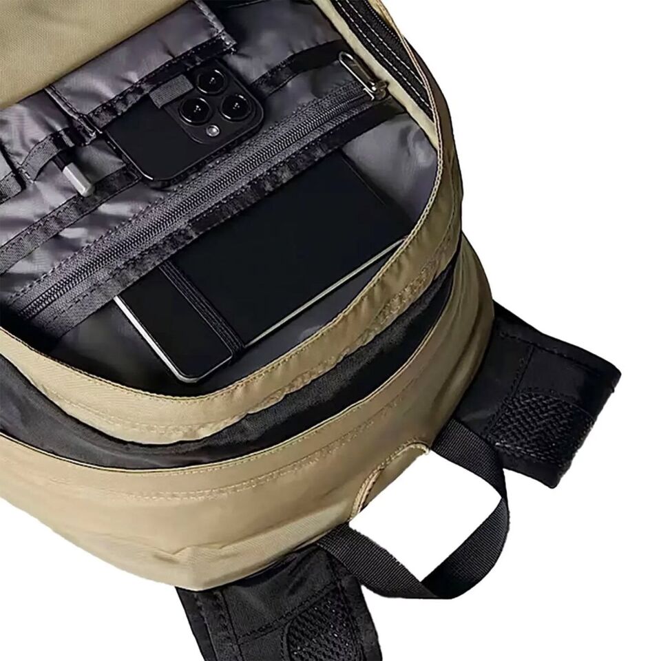 The North Face Hot Shot SE Unisex Sırt Çantası