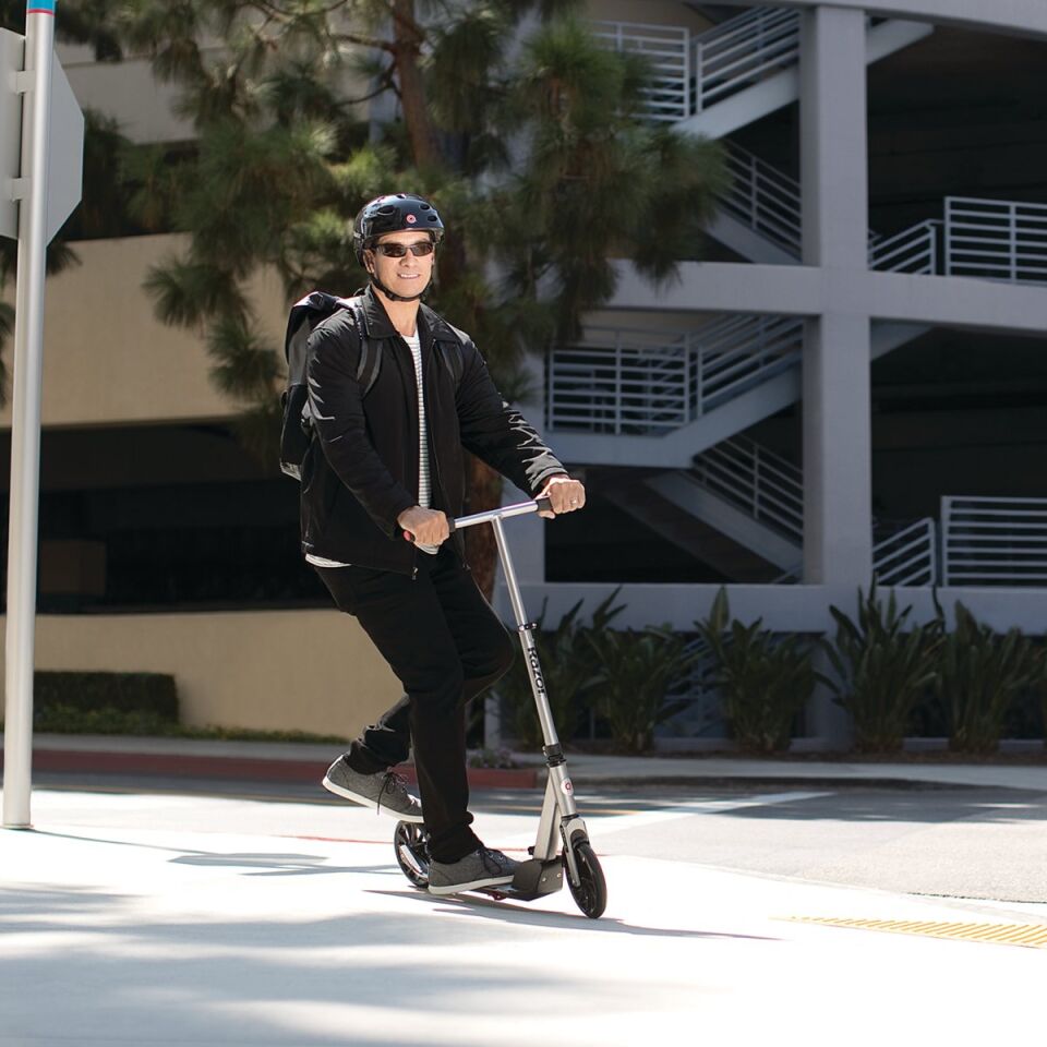 Razor A5 Prime Scooter Metal Gri